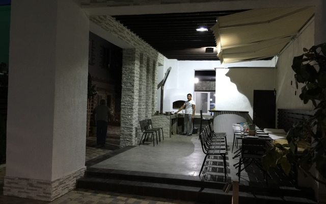 Meri-Tel Guest House