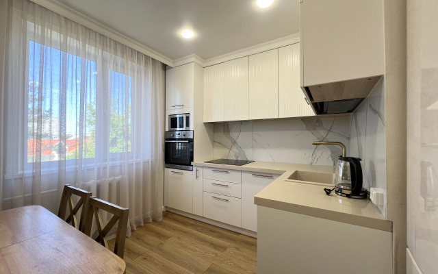 Dvukhkomnatnaya V Tsentre Flat