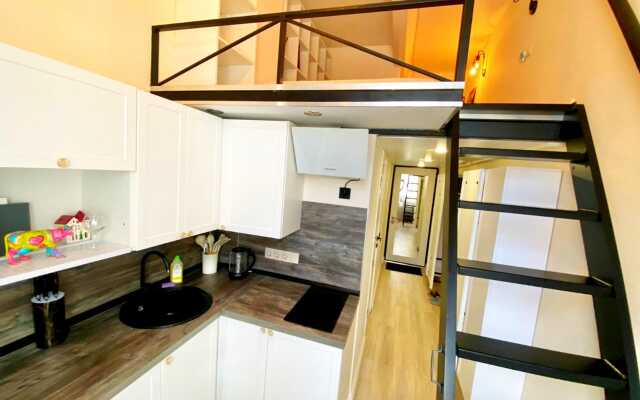 Апартаменты GoldApart на Херсонской