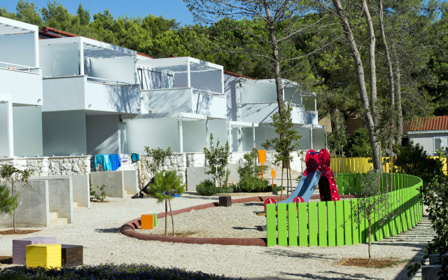 Zaton Holiday Resort Apart Hotel