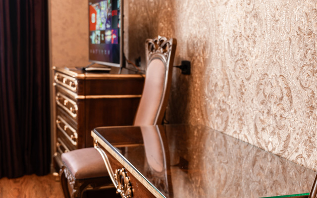 West Inn Palace Hotel