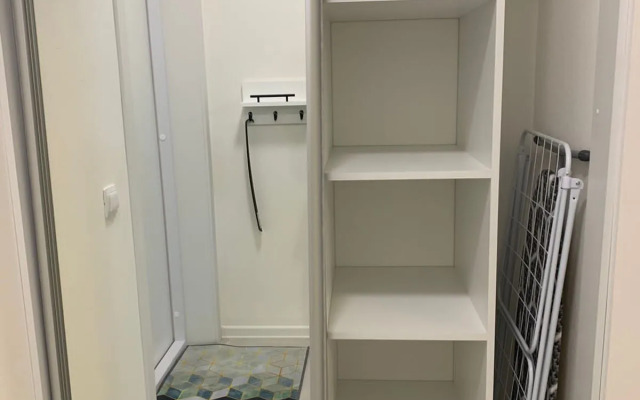 Апартаменты Ассорти с Видом на Закат и Ночные Огни Города