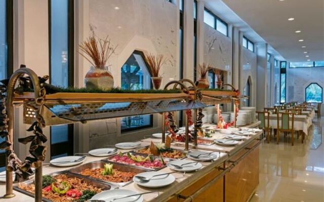Ozkaymak Marina Hotel
