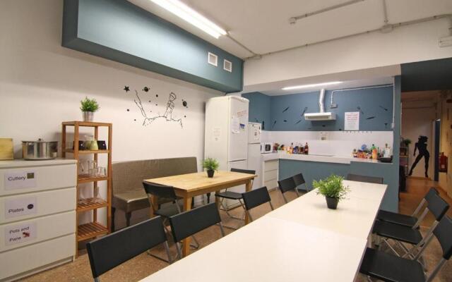 Хостел Gracia City by Arc House