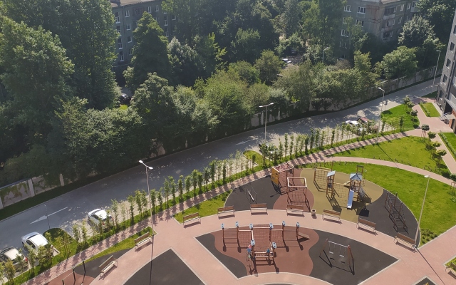 2-h komnatniye Lyuks V Tsentre Novyij Dom Apartments, 75 m2