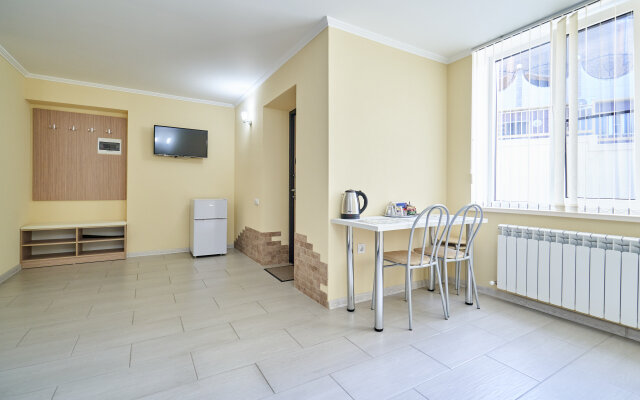 Sunny city Apartments 1