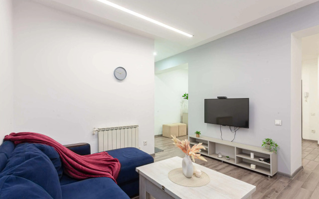 Stay Inn on Sayat-Nova ave. 33-91 Apartments