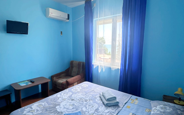 Barkhatny Sezon Guest House