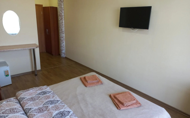 Отель Омега-4