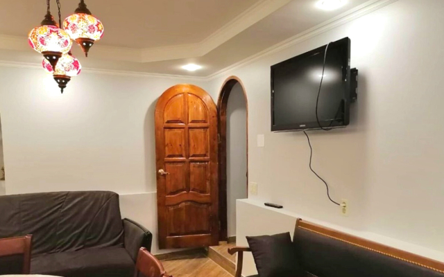 Na Yermolova 24 Private House