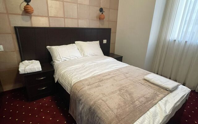 Отель Anga Yerevan Hotel