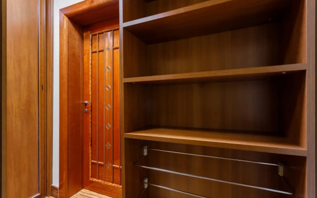 Apartamenty  Roskoshnye s Balkonom i Vidom na Kreml'
