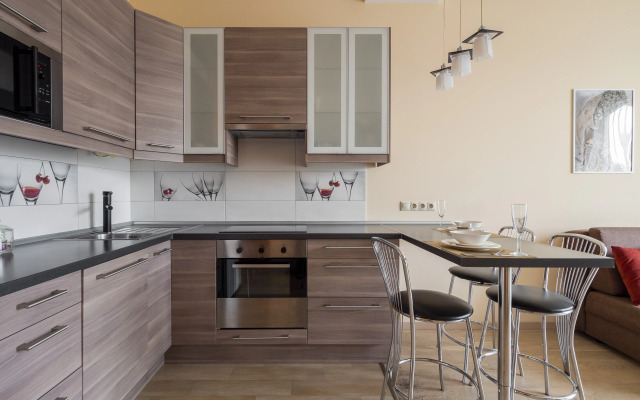 Mira Apartments