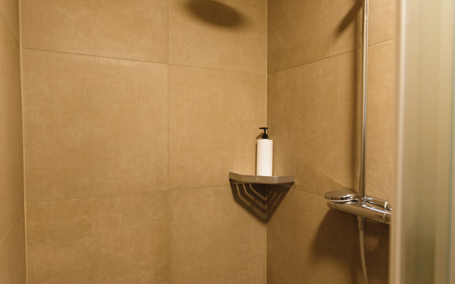 Частный Дом Уютный на Берегу Озера