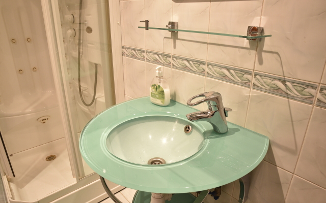 1-kom apartamenty na Mayakovskoy Flat