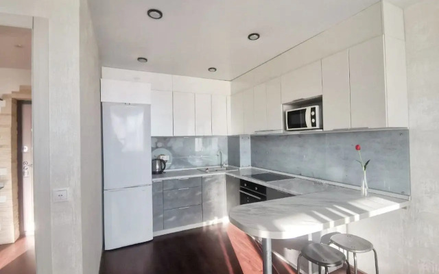 Апартаменты Двухкомнатная квартира у Космопорта