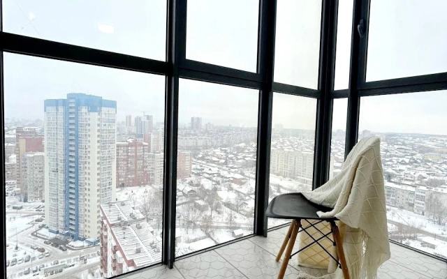 Studiya Okolo Trk Planety I Sk Sukhareva Flat