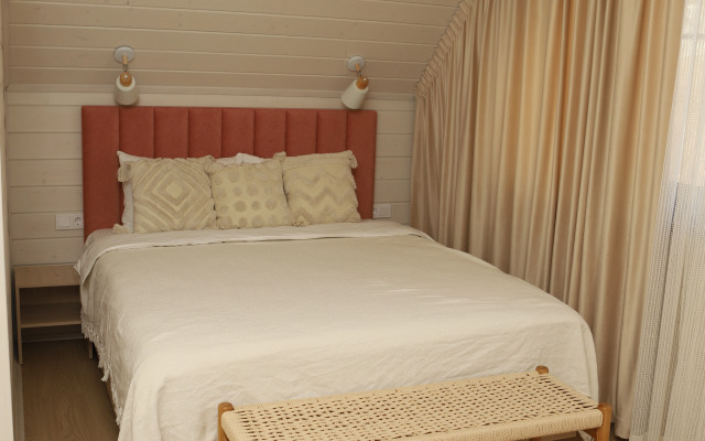 Частный дом Двухэтажный барнхаус с видом на горы