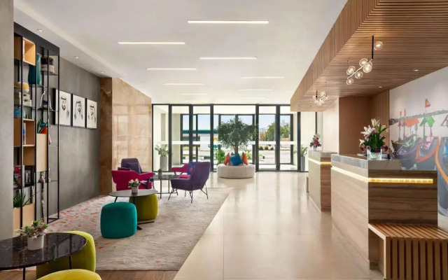 Hotel La Quinta by Wyndham Dubai Jumeirah
