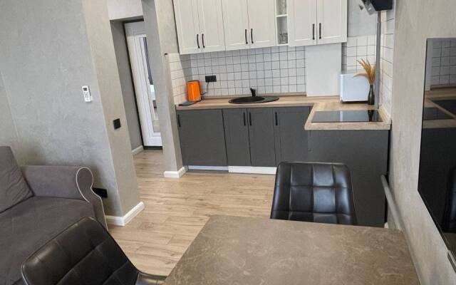 Novaya Yevrodvushka S Konditsionerom Flat