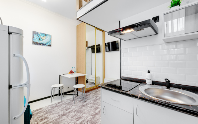 Dvukhurovnevye Apartamenty Na Bumazhnaya Dom 20 Apartments