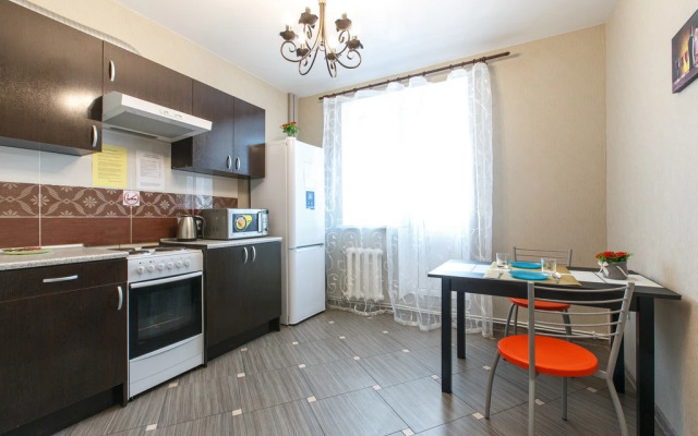 Квартира от компании Хоум Отель на Комсомольской 7
