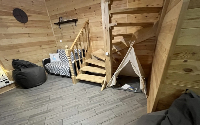 Частный дом Ирбис  Уральская сказка