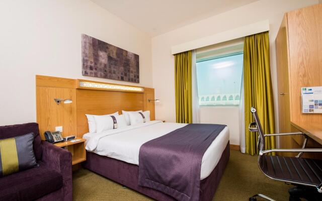 Holiday Inn Express Dubai Airport an IHG Hotel