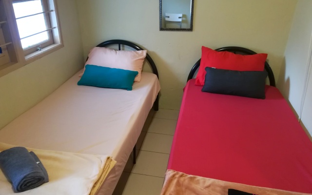 Quiik Cat Mini-Hotel