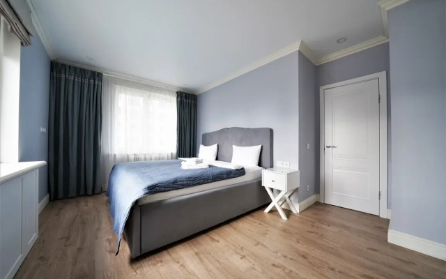 Apartments S Balkonom Morskoy Fasad