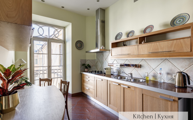 Апартаменты Minin Apartments Богемная Двухуровневая Мансарда 150 кв.м