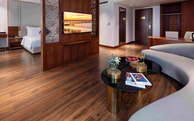 Отель Best Western Premier Marvella Nha Trang