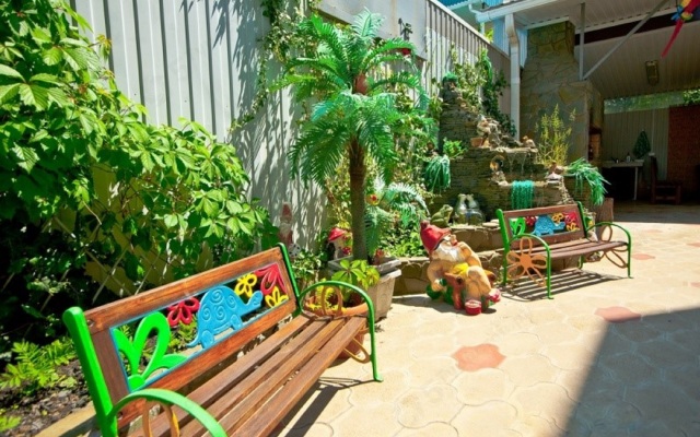 Garmoniya Guest House