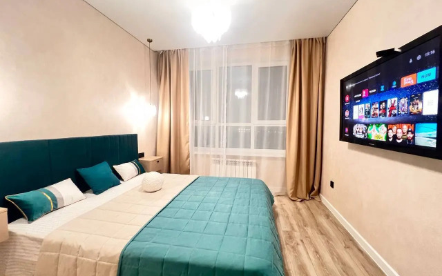 V Tsentre Goroda Zhk Levoberezhye Flat