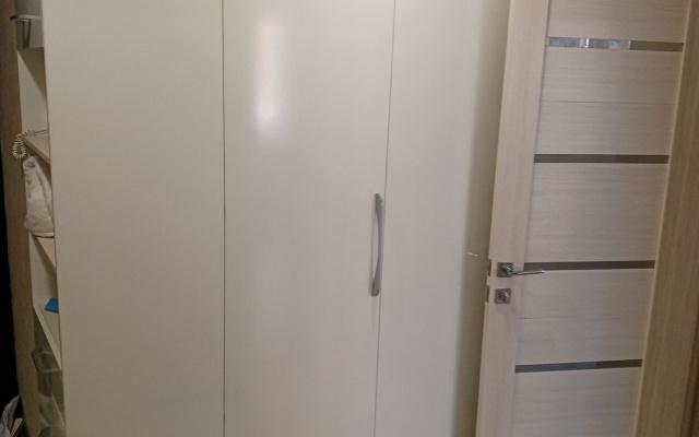 Kvartira Prostornaa Cistaa dla Otdyha Sem'ej ili s Kollegami v Komandirovke