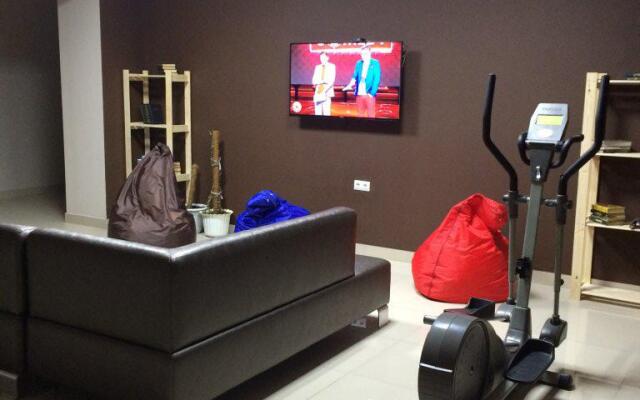 Happy House Na Holmogorova Hostel