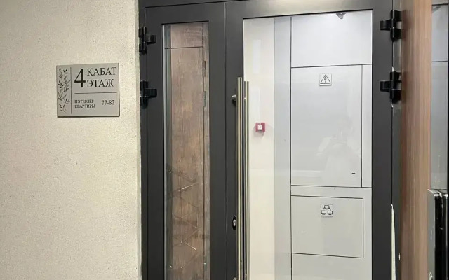 Studiya V Zolotom Kvadrate Flat