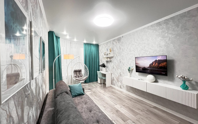 V Prekrasnom Novom Zhk Levoberezhye Flat