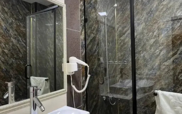 7house_hotel Hotel