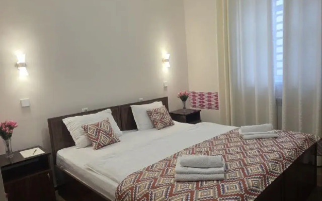 Хостел Caravan Boutique Inn