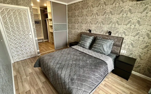 Квартира с панорамным видом на реку