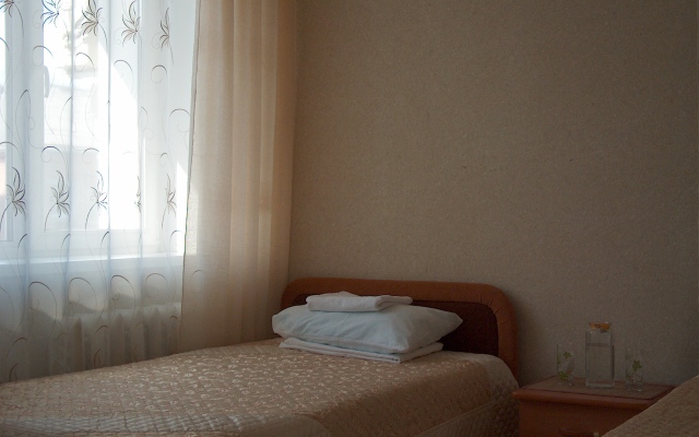 Chetyire Komnatyi Mini-Hotel