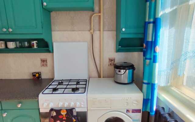 Three-room apartment in the Center