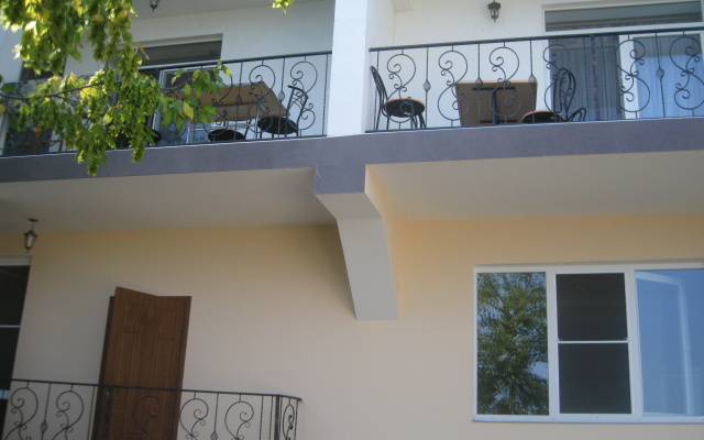 Gaspra Guest House