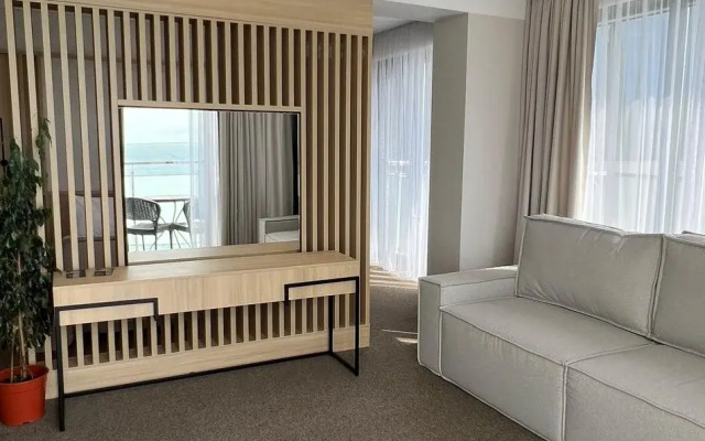 Hotel Izumrud
