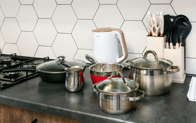 Raidas na Oranzhereynoy 21-4 Flat