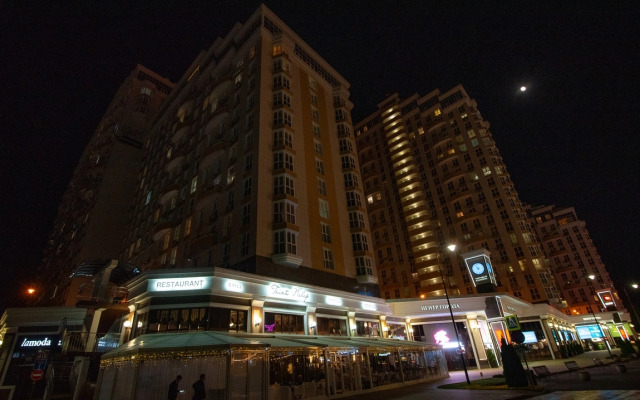 Апартаменты евро2 на Красной в центре города , заселение круглосуточно by Depart Apart