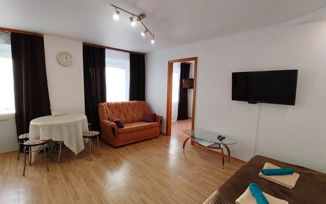 Квартира Двухкомнатная на Площади Пять Углов