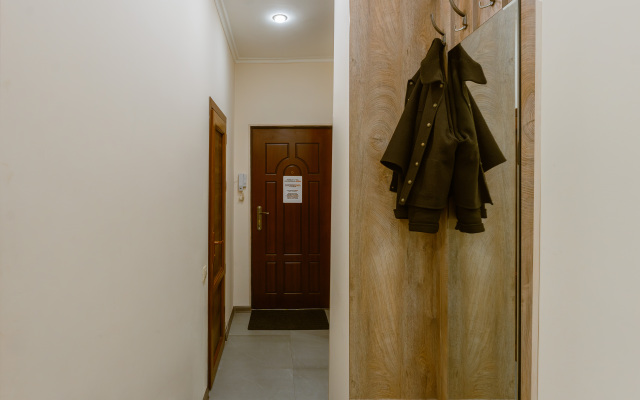 KeyGo #0079, 1 Bedroom, Near The Opera House Apartments
