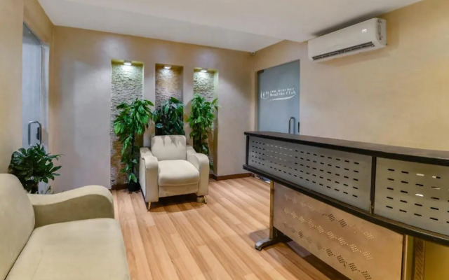 Отель Aura Inn Tiba Pyramids